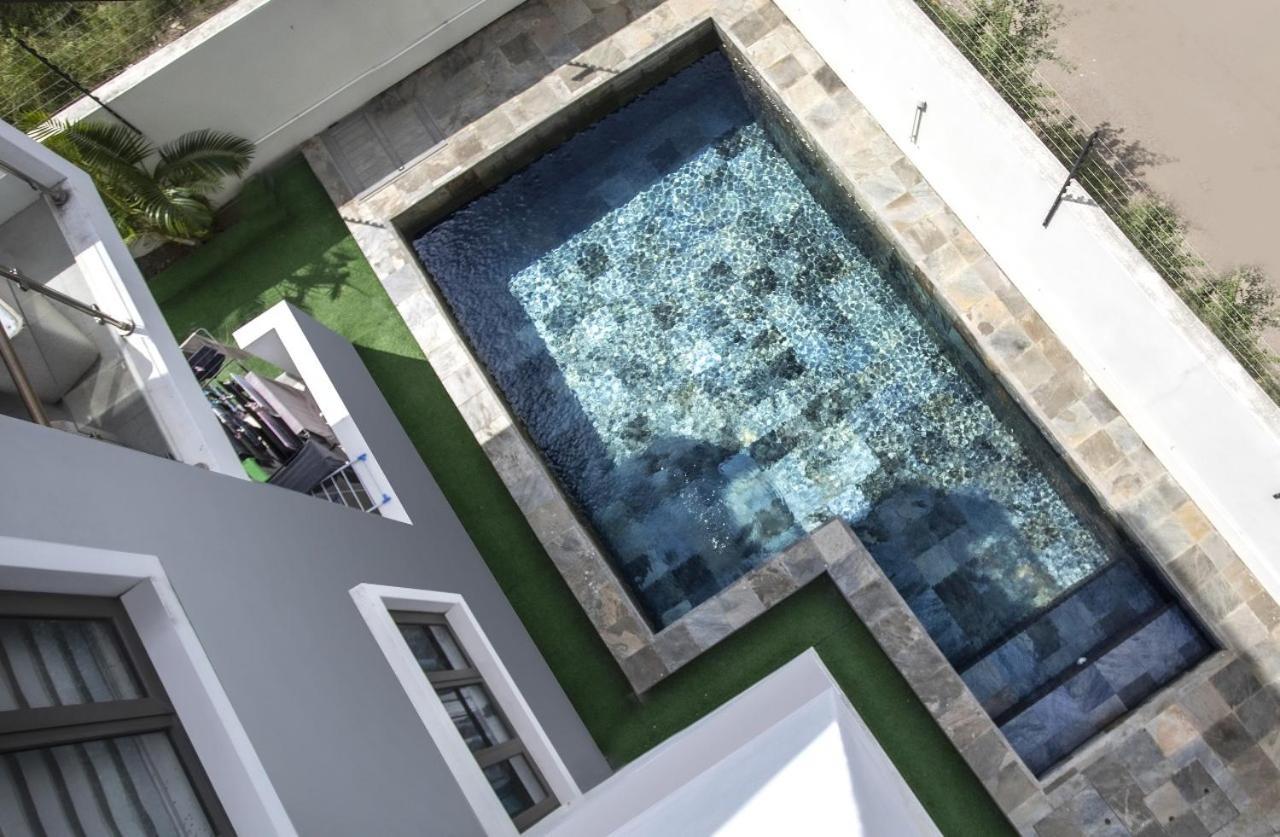 Mayfair Condo In Pereybere بيريبير المظهر الخارجي الصورة